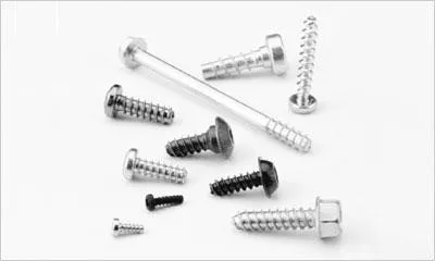 Tornillos y clavos